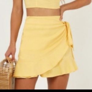 Yellow wrap skirt